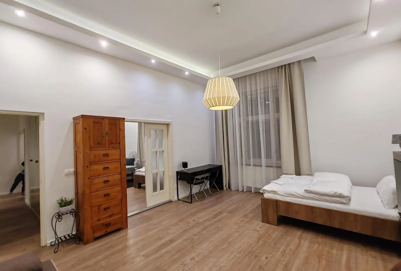 Danube 3 Bedrooms Budapest Apartment